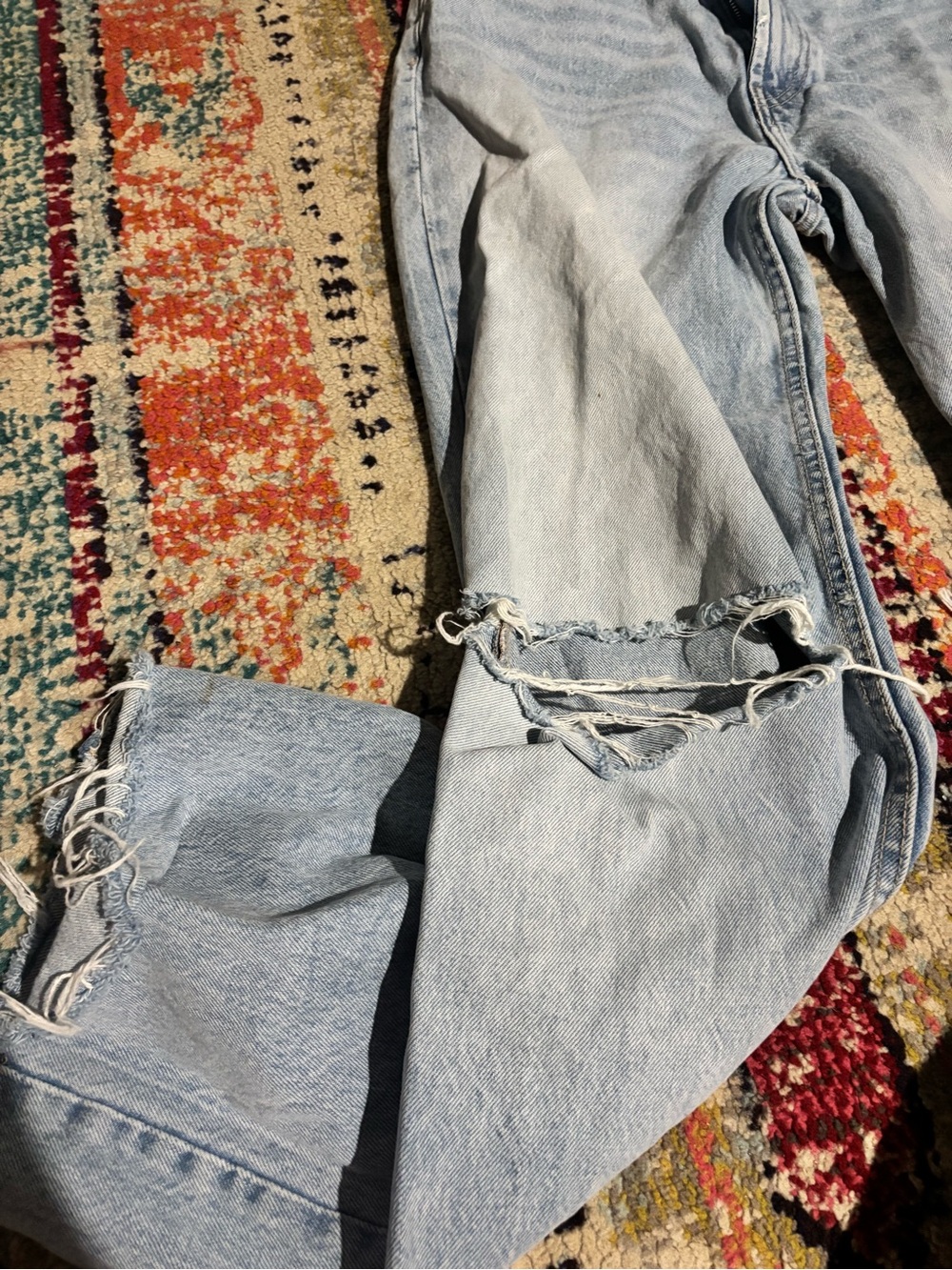 Zara Light Blue Distressed Jeans - Picture 3 of 3